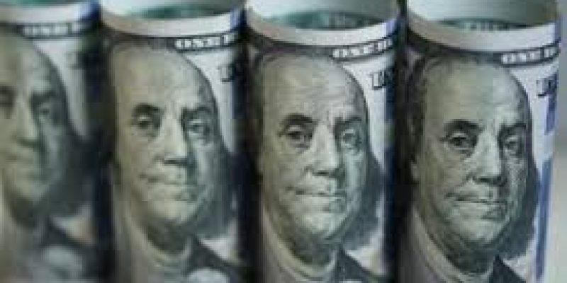 India’s Forex Reserves Surpass $700 Billion Milestone for the First Time