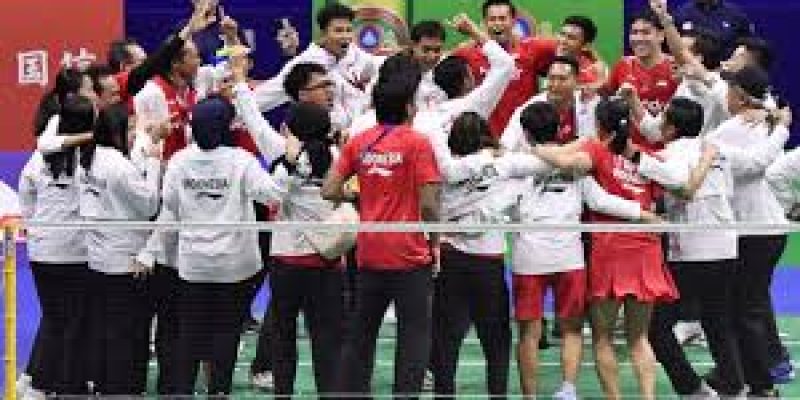Indonesia Defeats China to Win First Asia Mixed Team Title