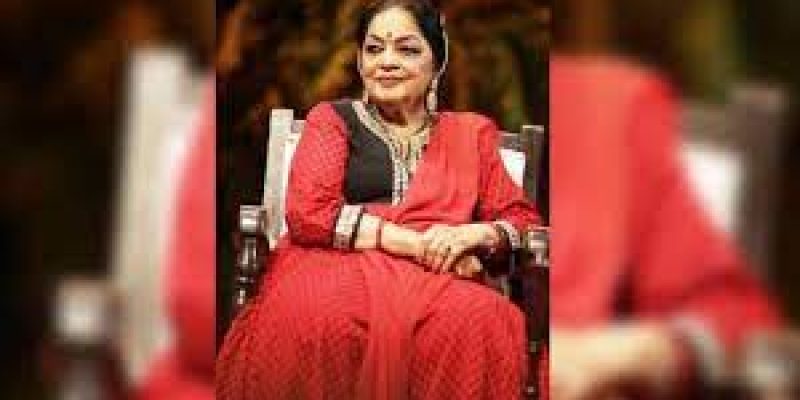 Kathak exponent Uma Sharma received Sumitra Charat Ram Award
