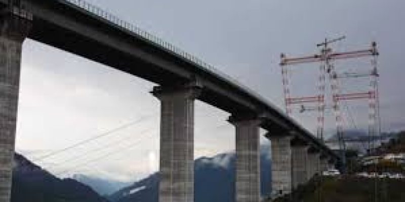 Katra-Banihal railway link to be complete by 2022