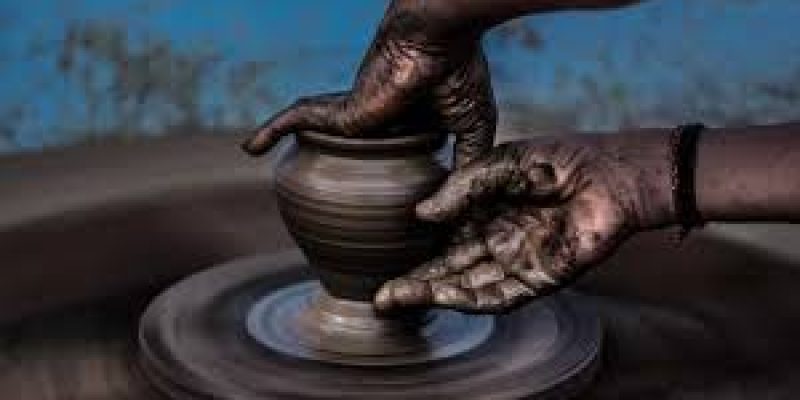 Electric potter wheels distribution under KVIC’s Kumhar Sashaktikaran Yojana