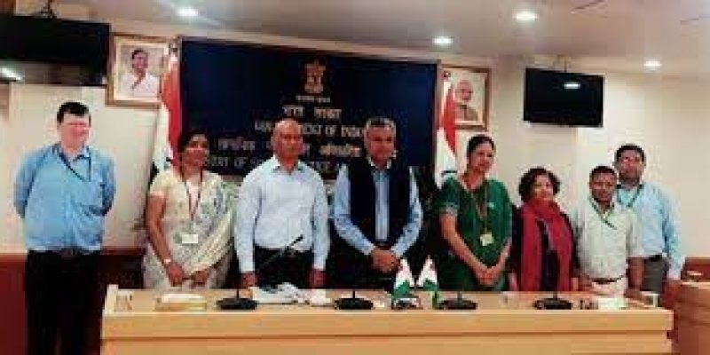 Ministry of Social Justice and NSKFDC sign MoU