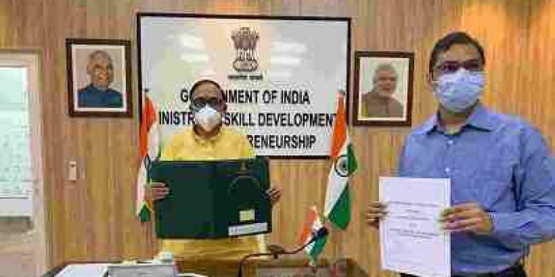 MoS and MoSDE signed MoU for skill development in Port and Maritime sector