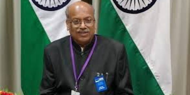 Dhotre Discusses Bilateral issues on Education with the Deputy Minister of South Africa