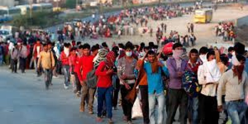 Niti Aayog constitutes sub-group to prepare a plan for migrant workers