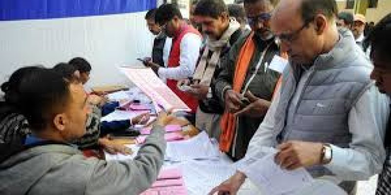 Non-Gulf NRIs likely to be first to get postal voting rights