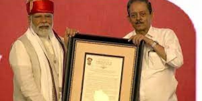 PM conferred Lokmanya Tilak National Award in Pune