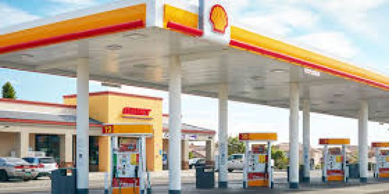 Paperless licensing for petroleum service stations lunched by Government
