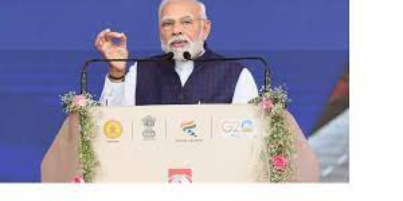 Prime Minister Launched Projects Worth Rs 75,000 Cr in Maharashtra