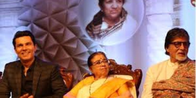 Randeep Hooda Honoured with Lata Deenanath Mangeshkar Award