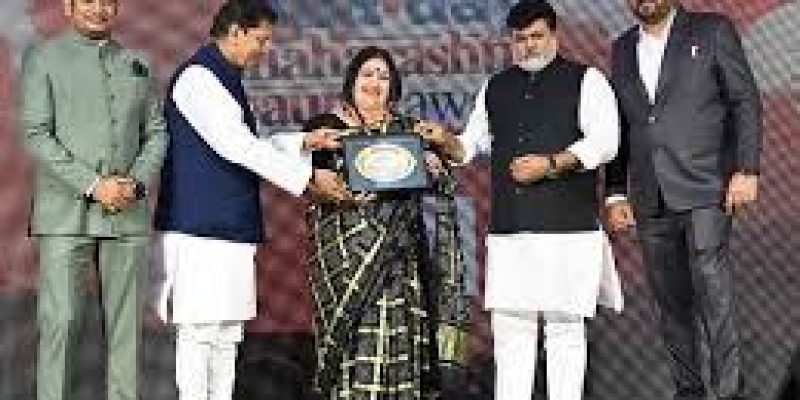 Renowned Indian Dancer Dr. Uma Rele was Honoured with the Maharashtra Gaurav Award