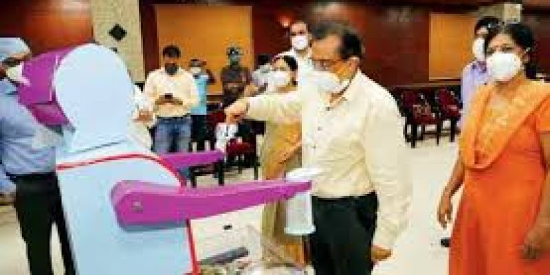 Robot Rakshak can remotely communicate between doctor and patient