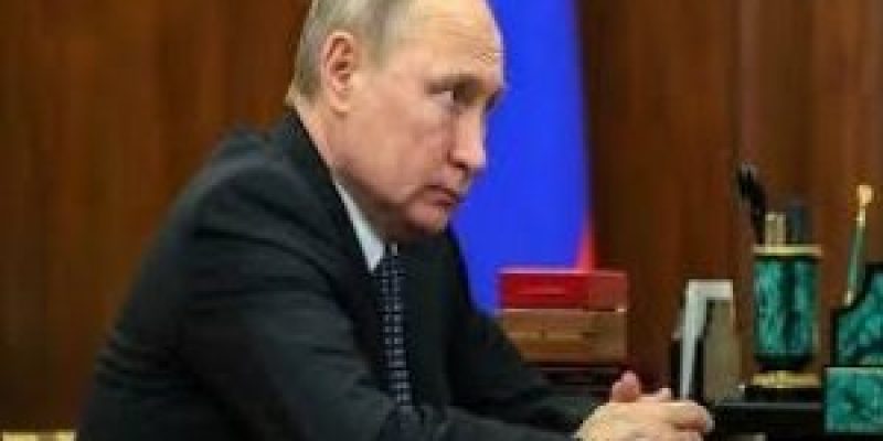 Russia extends Western food embargo to end of 2020