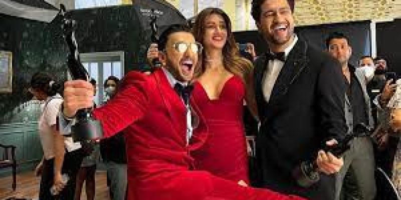 Shershaah wins 67th Filmfare award 2022 for best movie