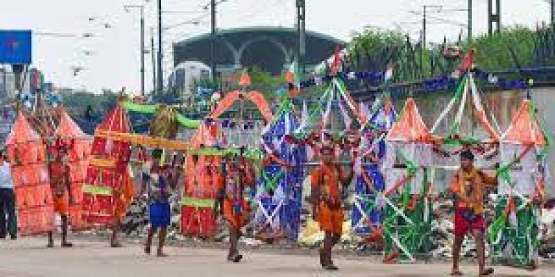 Supreme Court asks UP govt to reconsider allowing Kanwar Yatra