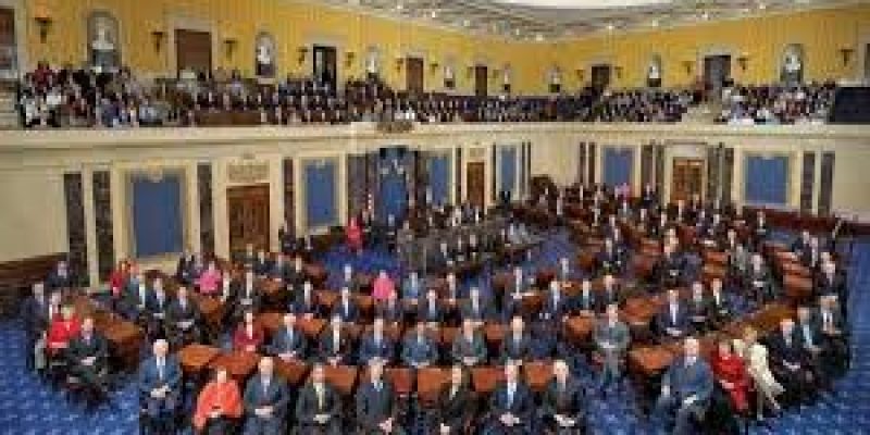 US Senate approved 484 billion dollar in fresh relief for economy and hospitals