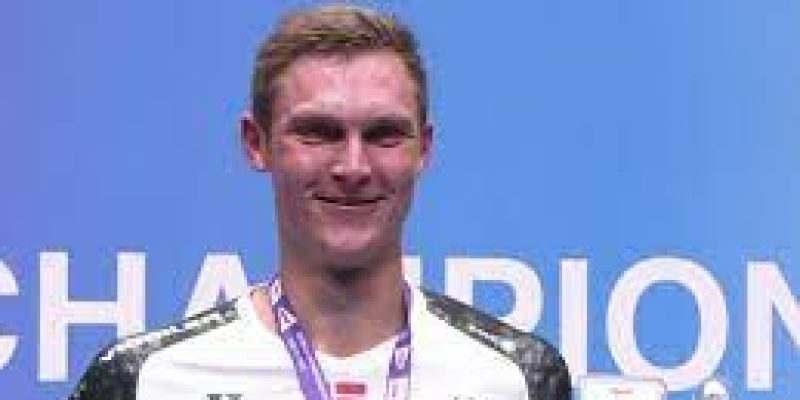 Viktor Axelsen clinches 2022 BWF World Championships singles title