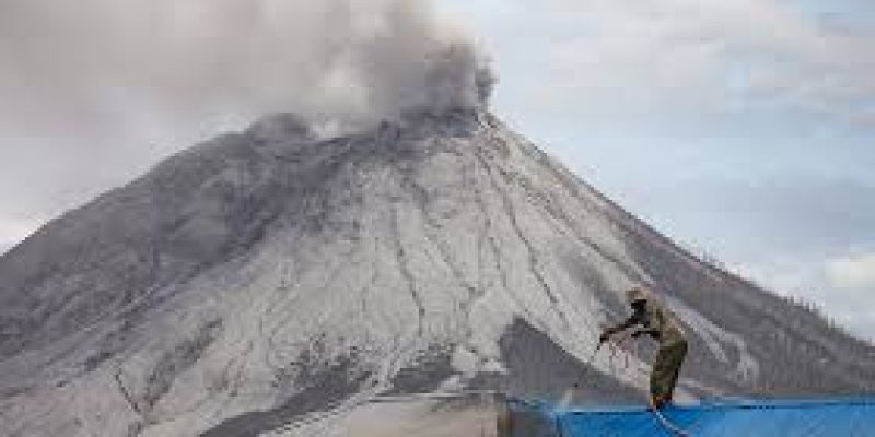 Volcanic eruption in Indonesia’s Mount Sinabung