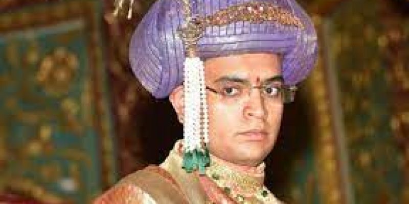 YKC Wadiyar received International Kannadiga Rathna award 2022