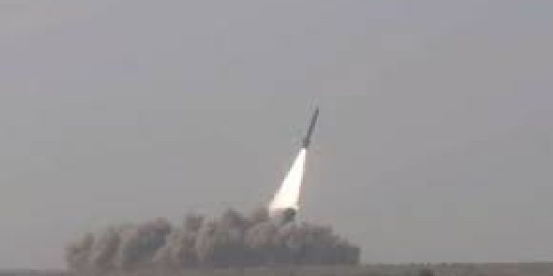 Pakistan Successfully Tests Advanced Rocket System Fatah-II