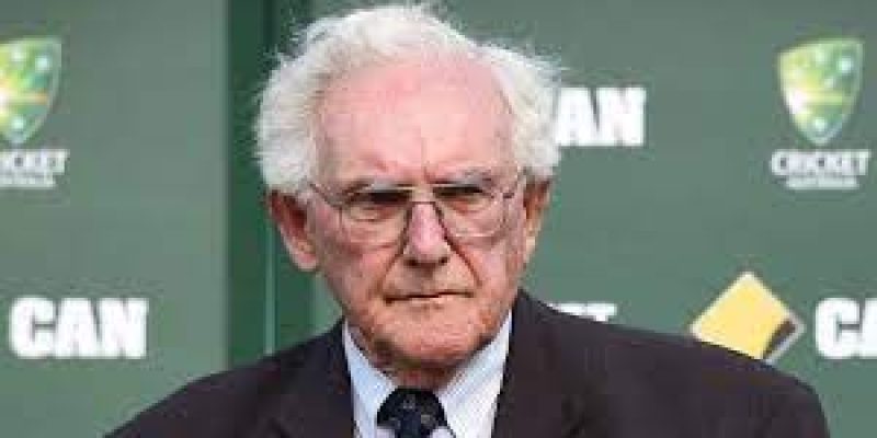 Australian Cricket legend, Alan Davidson, passes away at 92