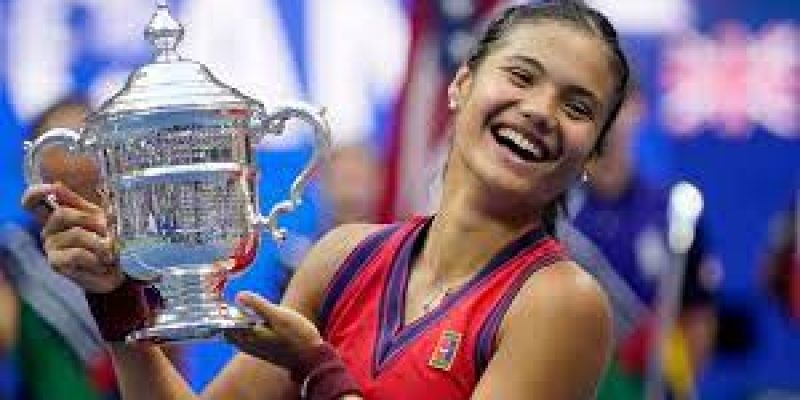 Emma Raducanu wins BBC Sports Personality of the Year 2021