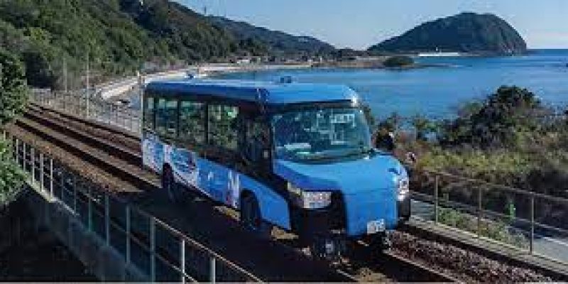 Japan introduced the world’s 1st Dual-Mode Vehicle