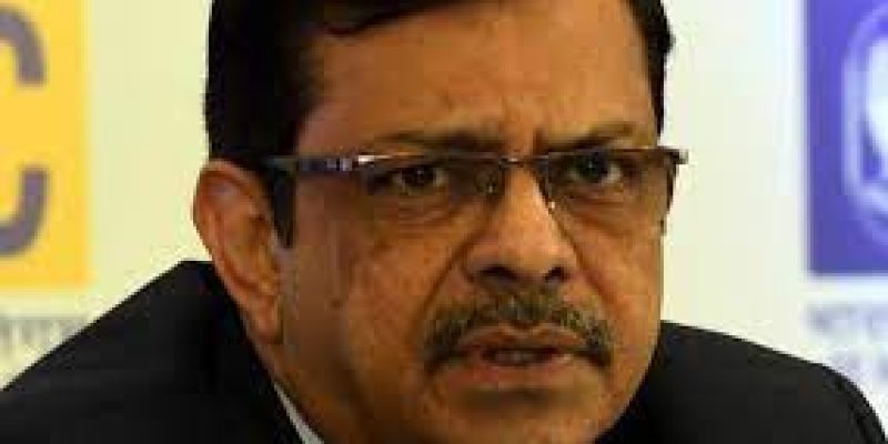 Centre extends tenure of LIC Chairman M R Kumar by one year till March 2023