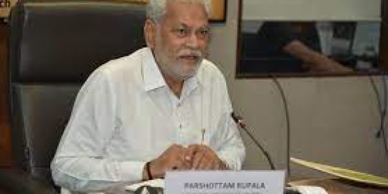 Union Fisheries Minister Parshottam Rupala inaugurates ‘Sagar Parikrama’ initiative from Gujarat