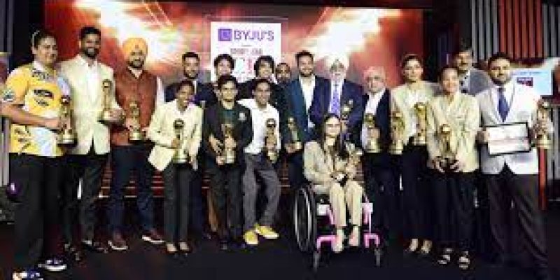 Neeraj Chopra and Mirabai Chanu wins ‘Sportstar of the Year’ award at 2022 Sportstar Aces Awards