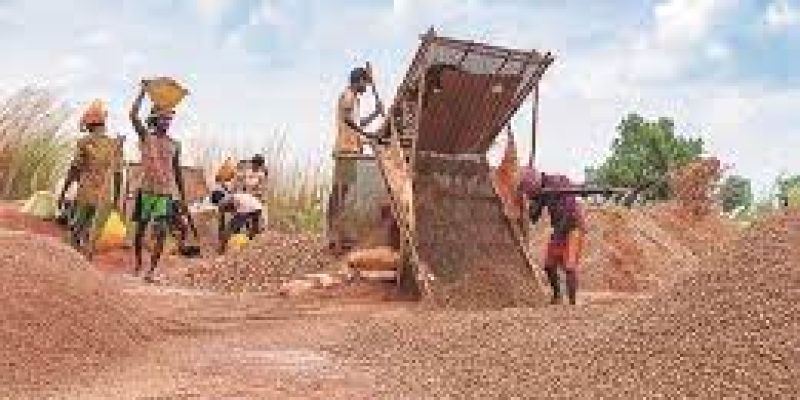 India’s unemployment rate falls to 7.6% in March from 8.1% in Feb 2022: CMIE Report