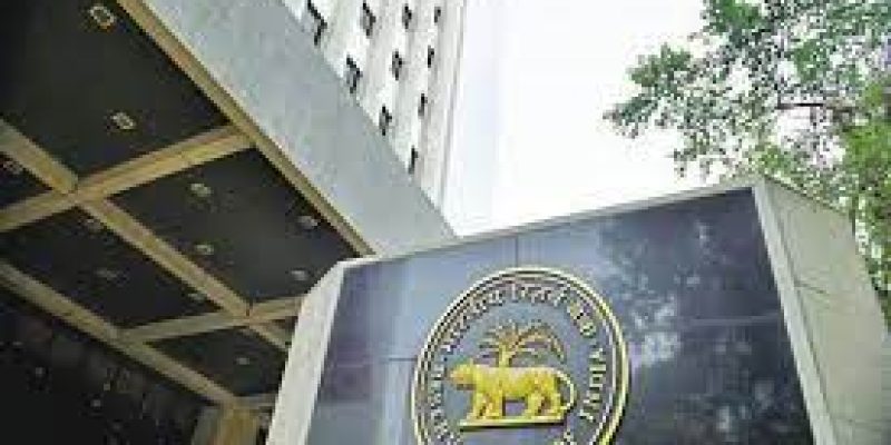 Bank deposit growth slows down in March 2022: RBI