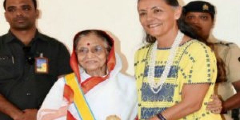 Former Indian President of India Pratibha Patil conferred the Orden Mexicana del Aguila Azteca award