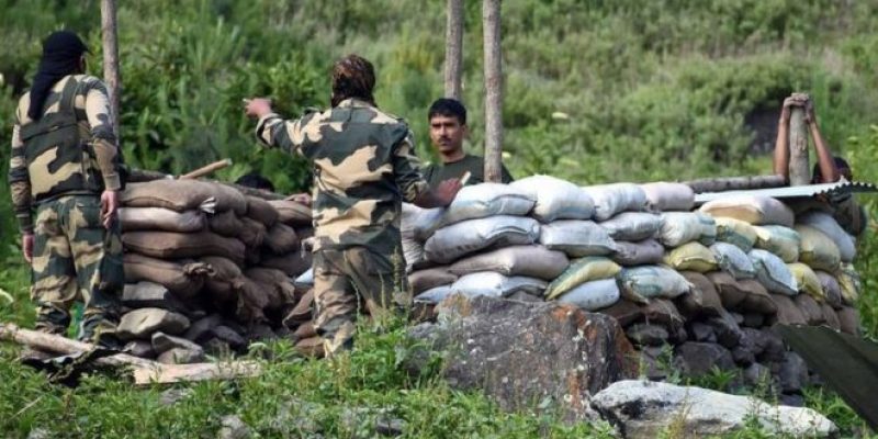 US supports a peaceful resolution of India-China conflict