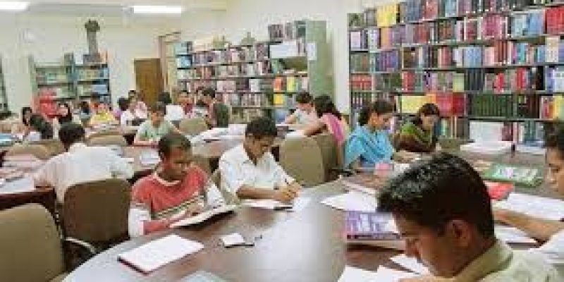 At 96.2% Kerala toped literacy rate chart