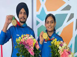 Indian duo Divya TS and Sarabjot Singh won gold in ISSF shotgun world cup